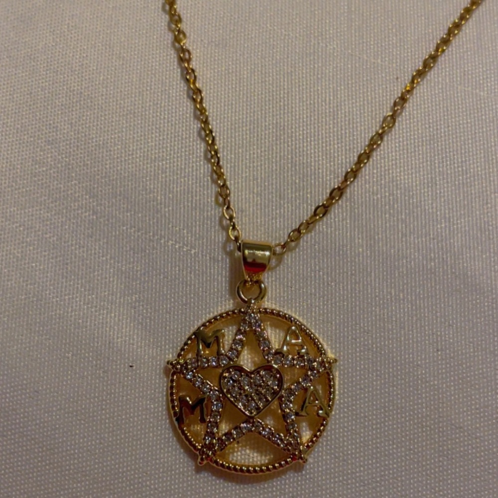 Gold Mama Pendant Necklace 18k gold plated stainless steel
